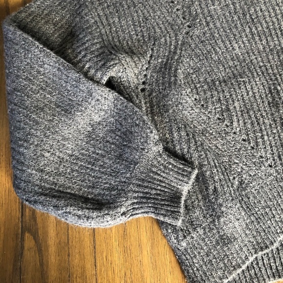 BP gray cable knit chunky sweater - Picture 5 of 8
